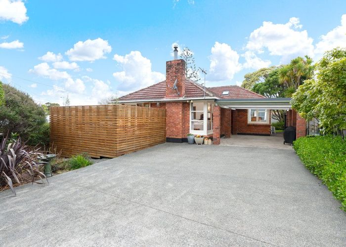  at 24 Trinidad Street, Blockhouse Bay, Auckland City, Auckland