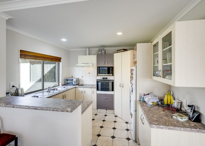  at 3 Ellerslie Place, Taradale, Napier