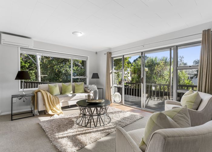  at 2/15 Sherie Place, Howick, Manukau City, Auckland