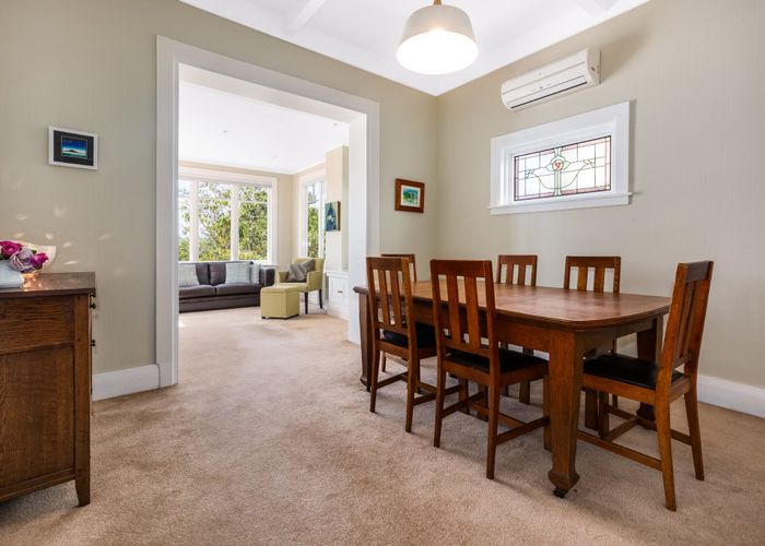  at 8 Kio Road, Hataitai, Wellington