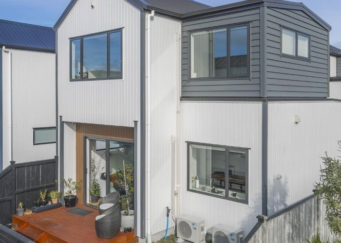  at 41 John Gray Street, Ardmore, Auckland