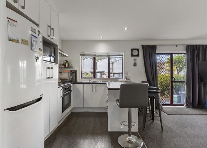  at 60 Malaspina Place, Papatoetoe, Manukau City, Auckland
