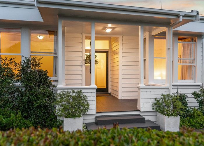  at 46 Mountain View Road, Western Springs, Auckland City, Auckland