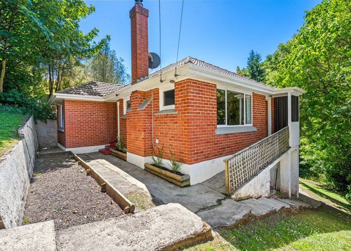  at 59 Glen Road, Mornington, Dunedin