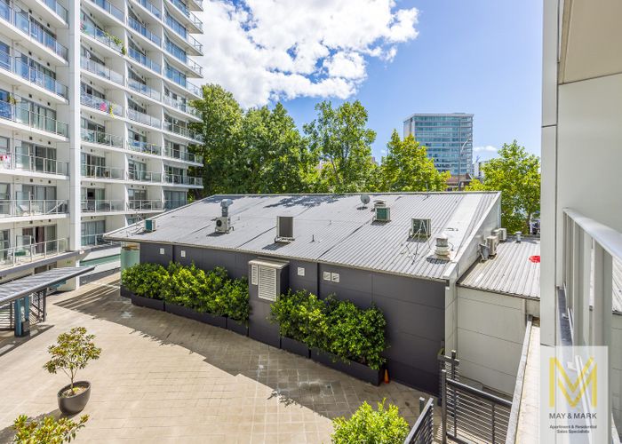  at 220/430 Queen Street, Auckland Central, Auckland