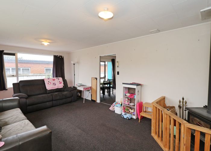  at 41 Ottrey Street, Clifton, Invercargill