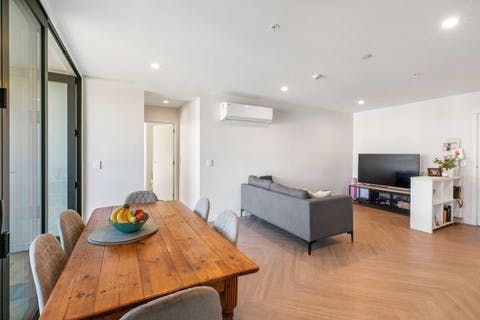  at 101/82 Jellicoe Road, Panmure, Auckland