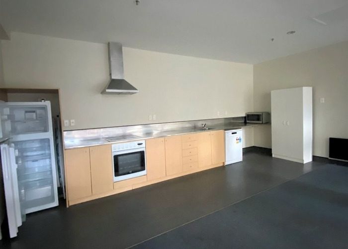  at 2/27 Hanson Street, Mount Cook, Wellington