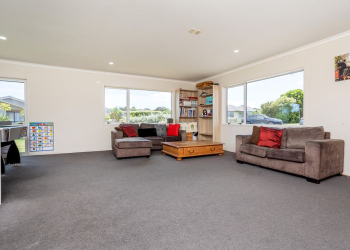  at 48 Omana Avenue, Helensville