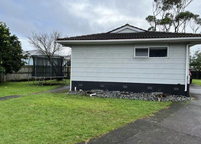  at 6 Tomuri Place, Mount Wellington, Auckland