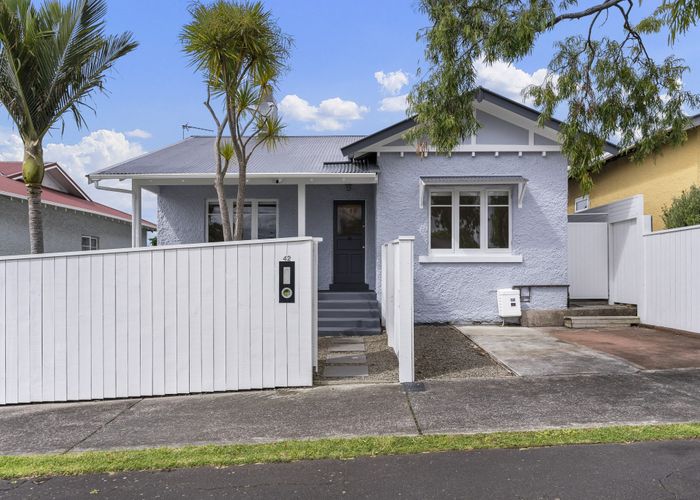  at 42 Old Mill Road, Grey Lynn, Auckland