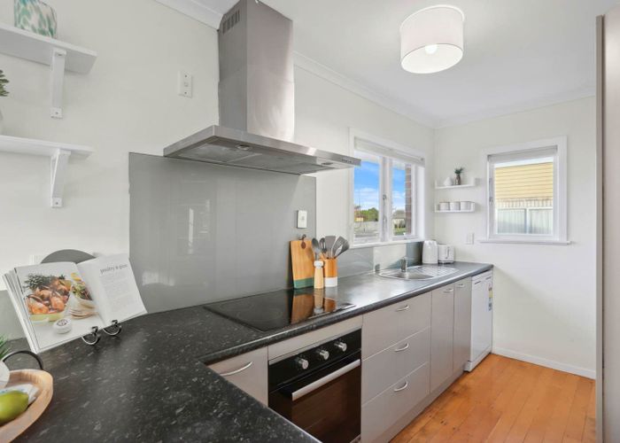  at 652 Te Atatu Road, Te Atatu Peninsula, Waitakere City, Auckland