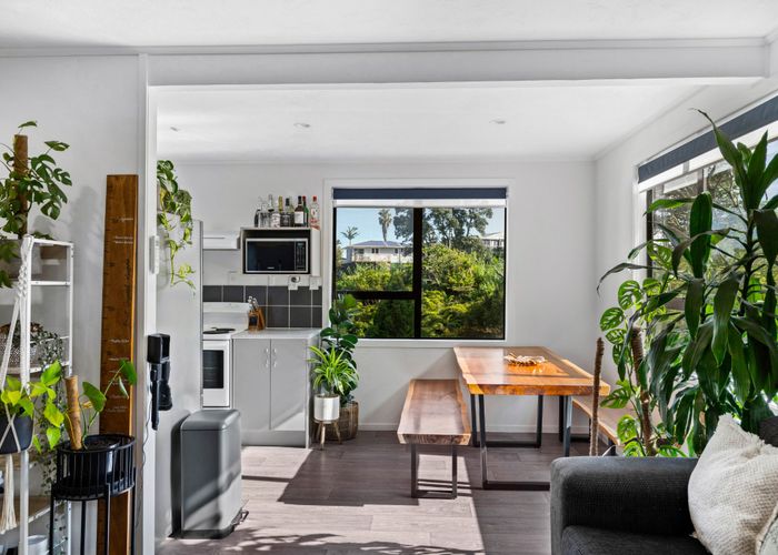  at 44 Alidade Place, Massey, Waitakere City, Auckland