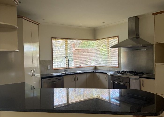  at 2 Moravale Lane, Flat Bush, Manukau City, Auckland