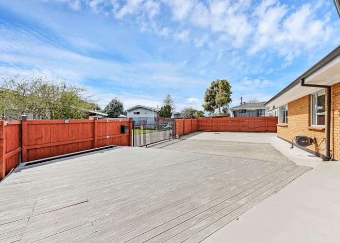  at 52 Henwood Road, Mangere East, Manukau City, Auckland