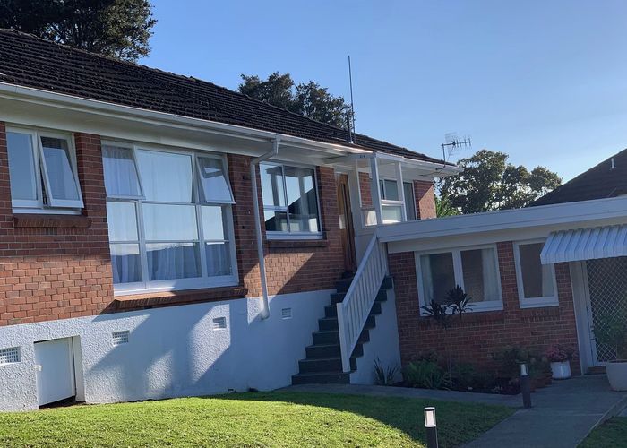  at 2/4 Buttle Street, Remuera, Auckland