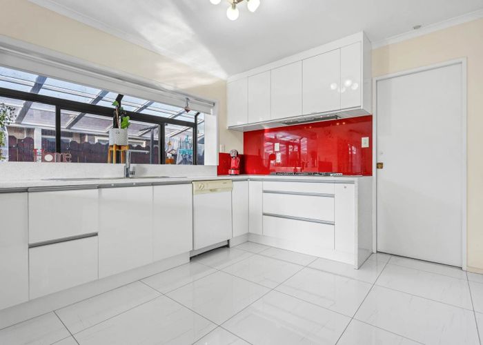  at 4 Farmdale Court, Flat Bush, Manukau City, Auckland