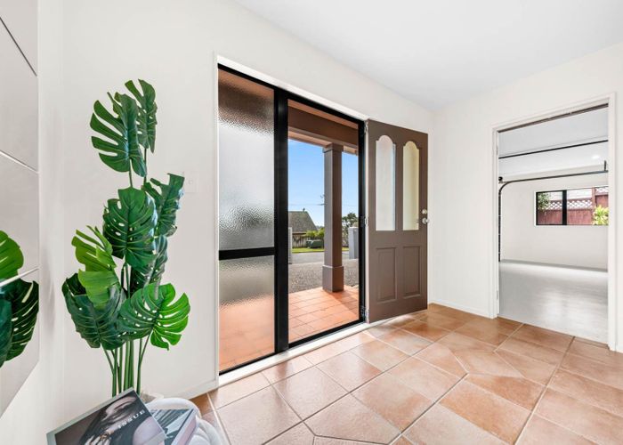  at 2B Spencer Road, Pinehill, North Shore City, Auckland