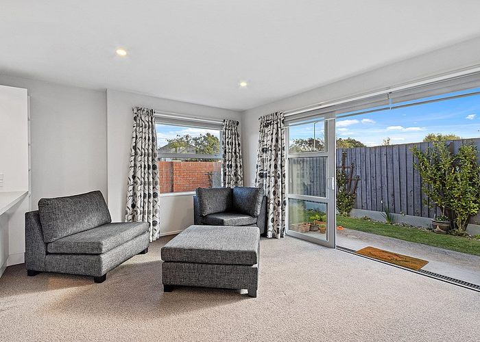  at 1/212 Lyttelton Street, Spreydon, Christchurch