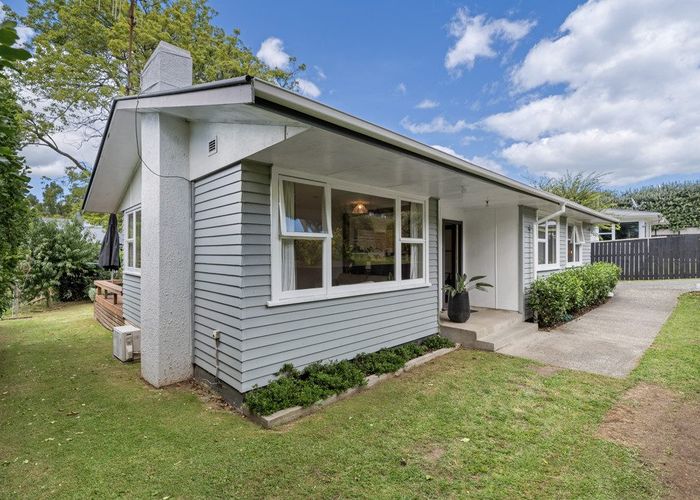  at 27 Kingswood Road, Brookfield, Tauranga, Bay Of Plenty