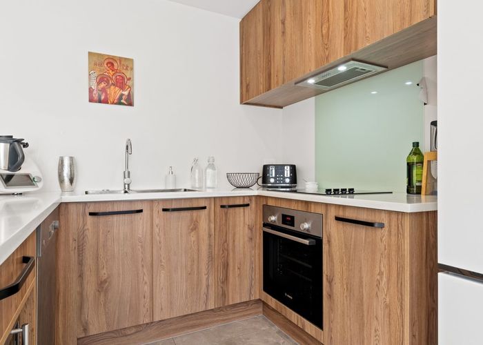  at 1/296 Hereford Street, Christchurch Central, Christchurch