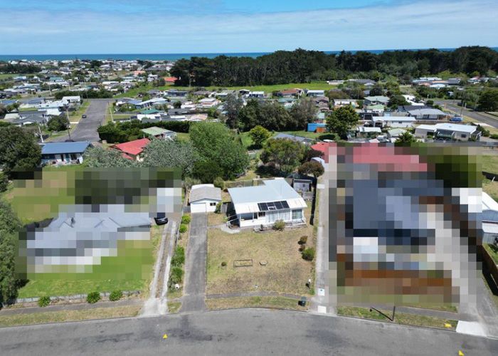  at 4 Harrod AVE, Foxton Beach, Foxton