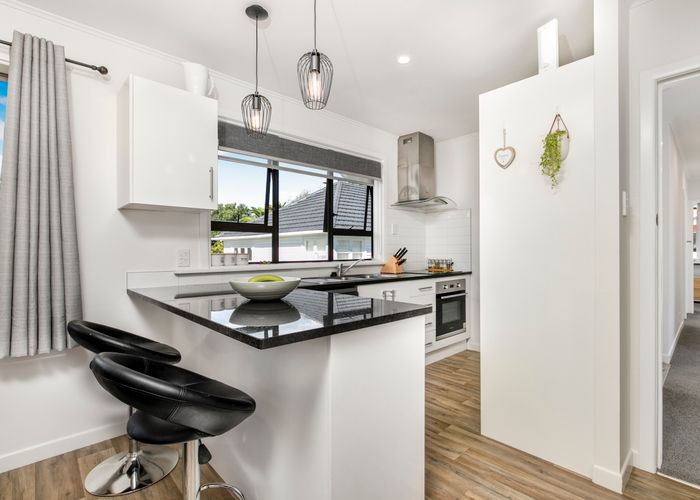  at 8 Church Street, Otahuhu, Auckland