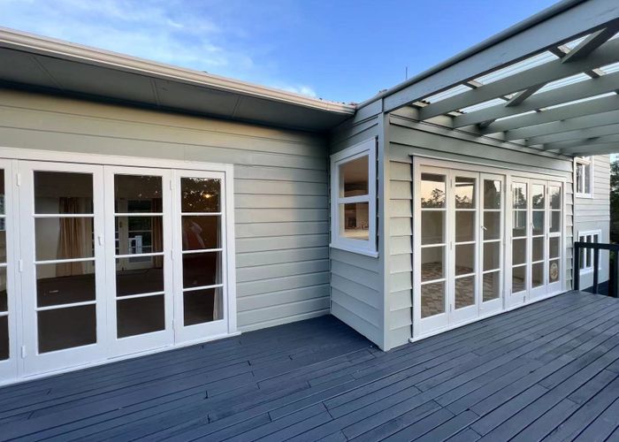  at 16 Richards Avenue, Forrest Hill, North Shore City, Auckland