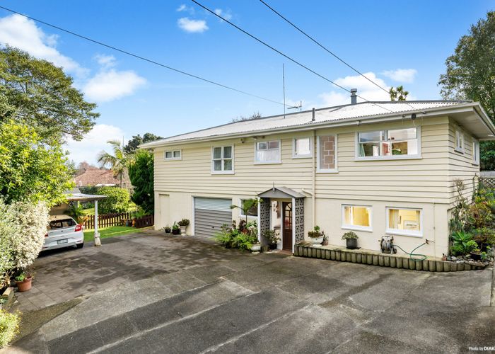 Free property data for 11 Union Road, Howick, Auckland homes.co.nz
