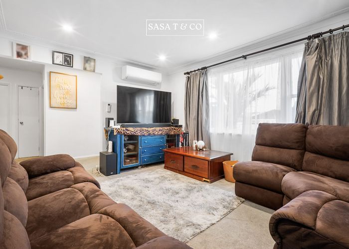  at 8 Julian Place, Otara, Manukau City, Auckland