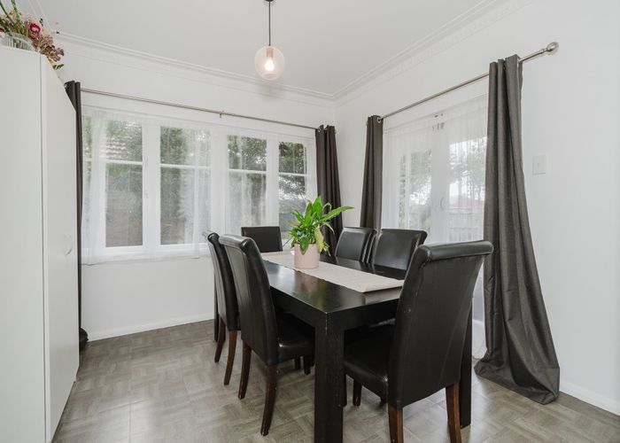  at 58 Pine Avenue, Melville, Hamilton, Waikato