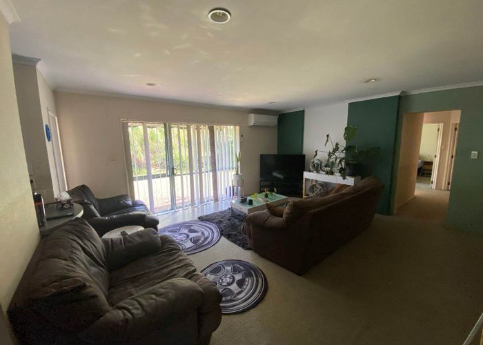  at 17 Ashland Place, Weymouth, Manukau City, Auckland