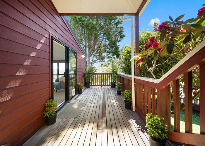  at 102 Montgomery Avenue, Karori, Wellington, Wellington