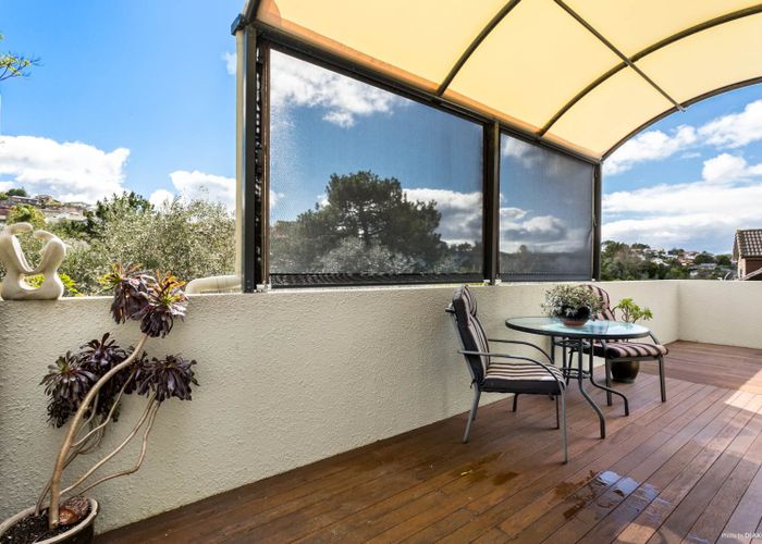  at 9/19 Langana Avenue, Browns Bay, Auckland