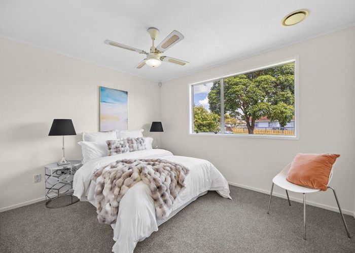  at 12 Cottrell Place, Clendon Park, Manukau City, Auckland