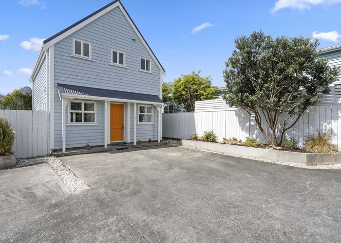  at 7A Richard Street, Titahi Bay, Porirua