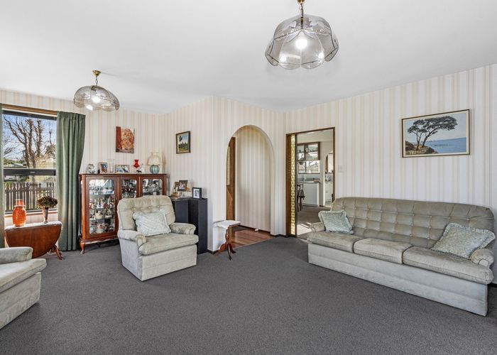  at 48 Coopers Road, Dallington, Christchurch