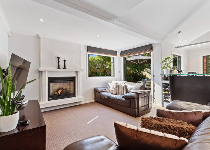  at 12 Pascal Place, Flagstaff, Hamilton, Waikato