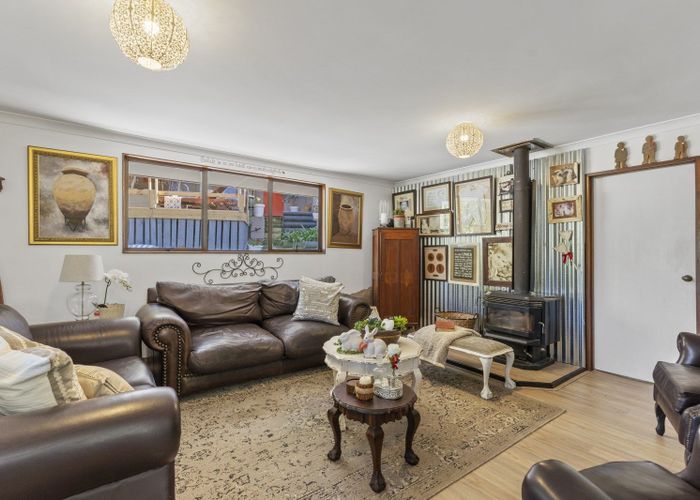  at 16 Arthur Crescent, Waikawa, Picton