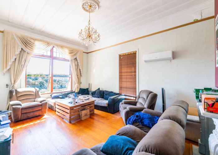  at 520 Mount Albert Road, Mount Roskill, Auckland