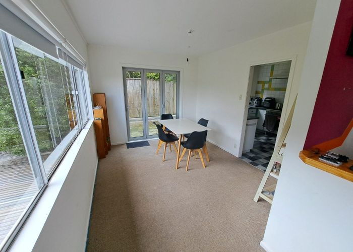  at 33 Omega Street, Newlands, Wellington, Wellington