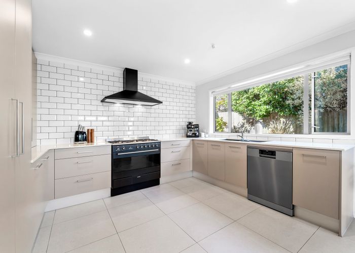  at 114A Stanmore Bay Road, Stanmore Bay, Whangaparaoa