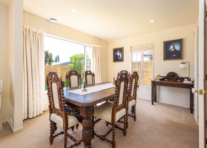  at 8 Toorak Avenue, Avonhead, Christchurch