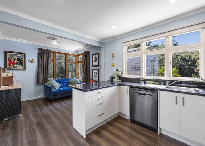  at 54 Hall Road, Sawyers Bay, Dunedin, Otago