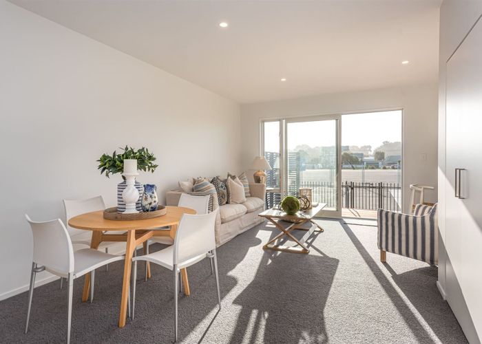  at 140 Seaview Road, New Brighton, Christchurch