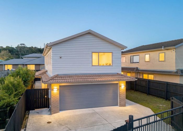  at 62 Clover Drive, Henderson, Waitakere City, Auckland
