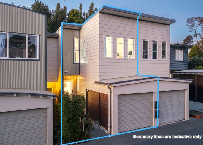  at 3/216 Manuka Road, Bayview, North Shore City, Auckland