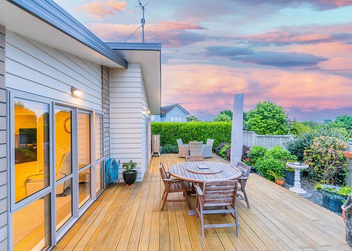  at 5 Caterer Lane, Paraparaumu