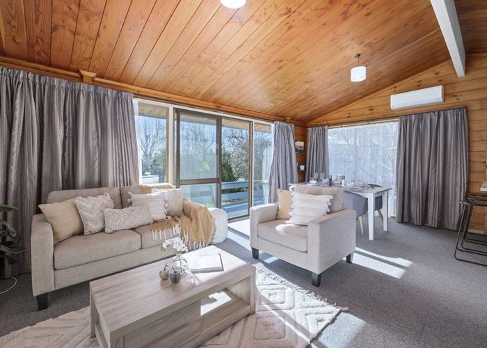  at 2 Cooper Avenue, Holdens Bay, Rotorua