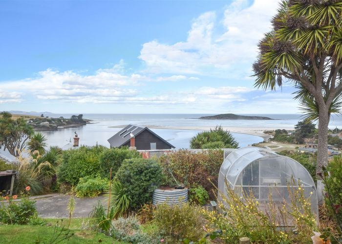  at 42 Sheffield Street, Brighton